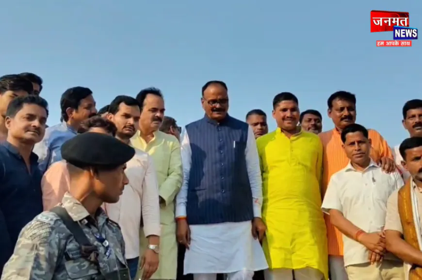 उपमुख्यमंत्री बृजेश पाठक पहुंचे रामनगरी, कहा- सरकार की सर्वोच्च प्राथमिकताओं में है अयोध्या धाम