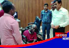 जनसुनवाई में दिव्यांग को  डीएम ने खुद दी ट्राई साइकिल