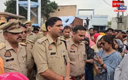 बुलंदशहर: बिना अनुमति पार्क में लगाई डॉ. भीमराव अंबेडकर की मूर्ति, प्रशासन के समझाने पर हटाई