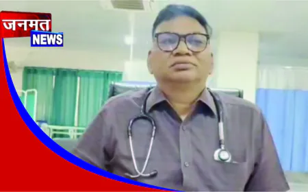 चंदौली में तेज रफ्तार एंबुलेंस का कहर, बाइक सवार को टक्कर मार दुकानों में घुसी, कई घायल