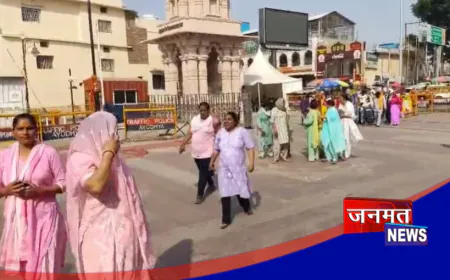 अयोध्या के रामलला दरबार में आस्था के आगे भीषण गर्मी नतमस्तक, दर्शन के लिए उत्साहित दिखे भक्त