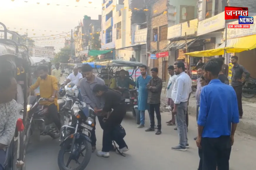 फतेहपुर में बीच सड़क पर हाई वोल्टेज ड्रामा, मनचले ने लड़की से की छेड़खानी; वीडियो वायरल