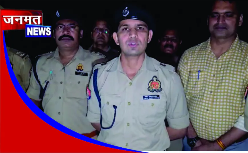 संभल में पिता-पुत्र हत्याकांड का इनामी आरोपी मुठभेड़ में घायल, एक लाख का इनामी गिरफ्तार