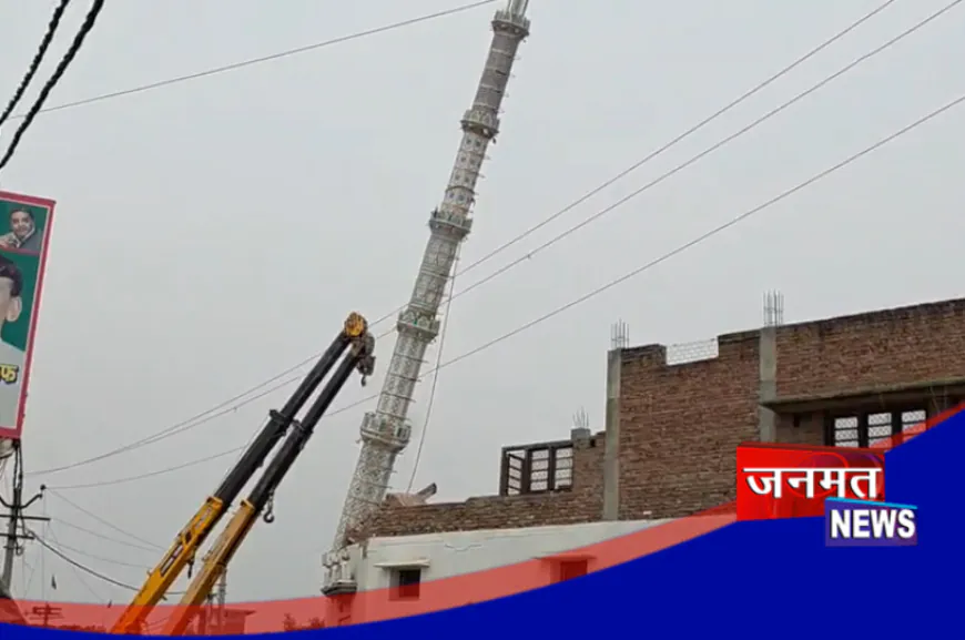 संभल में फिर गरजा प्रशासन का बुलडोजर; पांच दुकान, मस्जिद व मदरसे को किया गया ध्वस्त