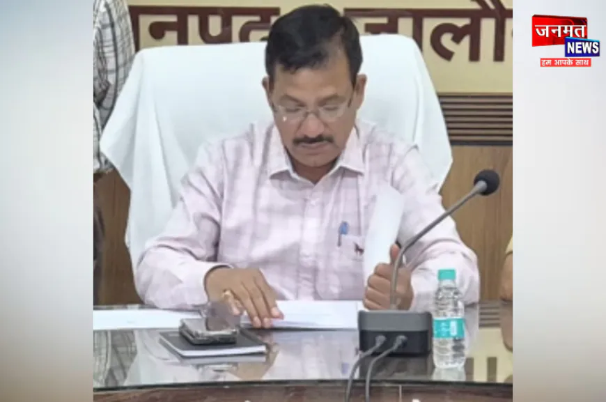 उरई जिलाधिकारी की अपील- भीषण गर्मी से बचाव के लिए रहें सतर्क, लापरवाही बन सकती है ख़तरा