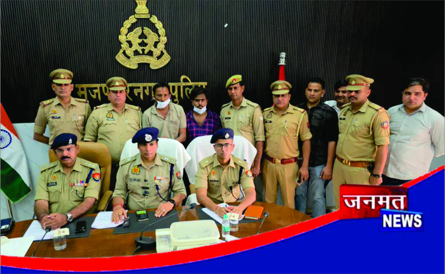 महिलाओं को निशाना बनाने वाले दो शातिर लुटेरे गिरफ्तार, मुठभेड़ में एक घायल