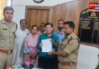 मथुरा: मॉडिफाइड साइलेंसर, कार स्टंट जैसे यातायात नियमों के उल्लंघन पर पुलिस अधीक्षक यातायात को सौंपा ज्ञापन