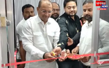 लखनऊ: प्योर सन सोलर के ऑफिस का जनमत न्यूज के स्टेट हेड अभिलाष भट्ट ने फीता काट कर किया शुभारंभ
