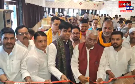 नेता प्रतिपक्ष माता प्रसाद पांडे पहुंचे अयोध्या, रक्तदान शिविर का किया उद्घाटन; कई मुद्दों पर की बात