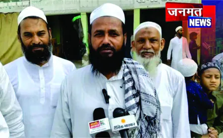 चन्दौली में शांतिपूर्ण माहौल में मनाई गई बकरीद, मस्जिदों और ईदगाहों में अदा की गई नमाज़