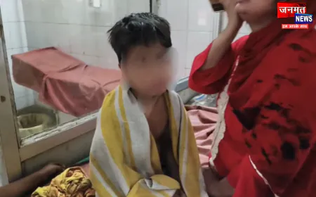 अलीगढ में 6 वर्षीय मासूम बच्चे ने पानी समझकर पिया तेजाब, हालत गंभीर; मेडिकल कॉलेज रेफर