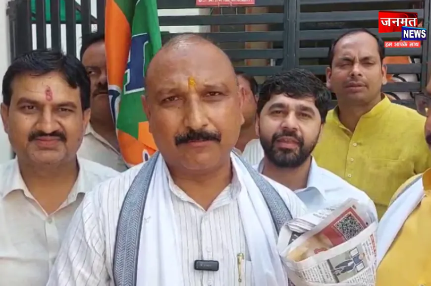 भाजपा की प्रचंड जीत पर हरदोई में जश्न; ‘ममता दीदी हटी, झालमुड़ी बंटी’ के नारों की गूँज