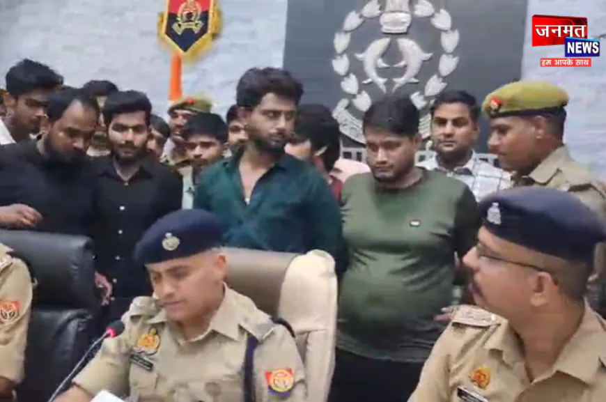 अलीगढ़ पुलिस ने डकैती की योजना बनाने वाले 12 आरोपी किए गिरफ्तार, 6 पिस्टल 4 अवैध तमंचे बरामद