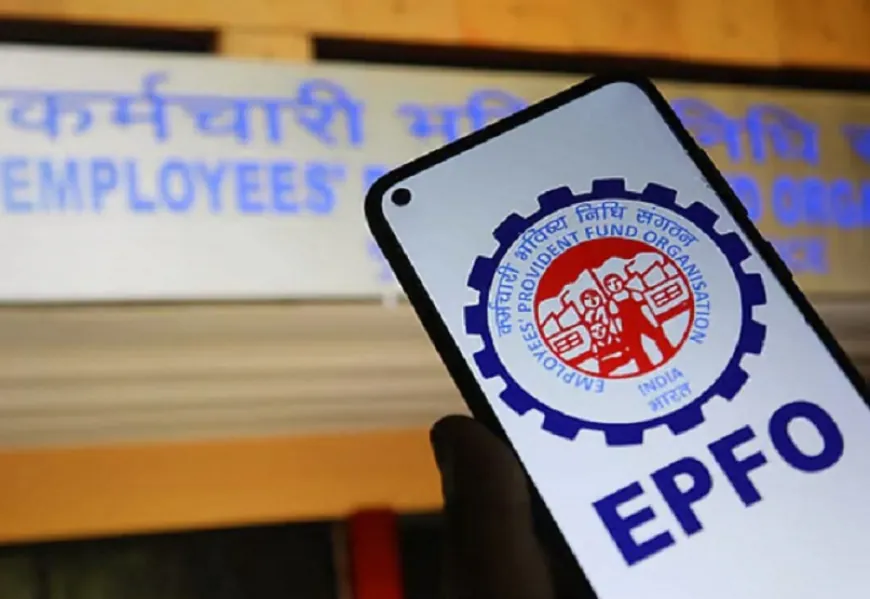 EPFO के 8 करोड़ सब्सक्राइबर्स के लिए गुड न्यूज, ATM और UPI से निकाल सकेंगे PF का पैसा