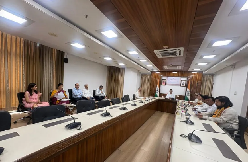 45 दिनों में BSF को जमीन, आयुष्मान भारत लागू; CM बनते ही सुवेंदु अधिकारी ने लिए 6 बड़े फैसले
