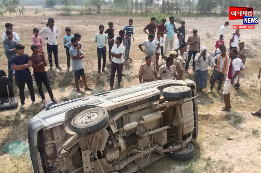 कानपुर देहात: अनियंत्रित होकर गड्ढे में गिरी तेज रफ्तार स्कूल वैन, बच्चों को आई मामूली चोटें