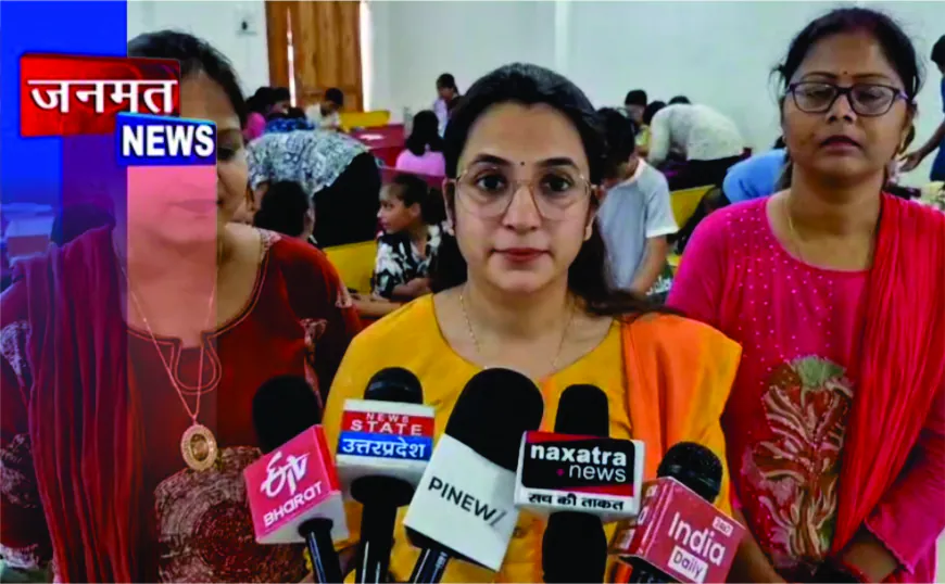 बहराइच में पहली बार लगा रोबोटिक्स कैंप, बच्चों ने खुद बनाए इलेक्ट्रॉनिक सर्किट