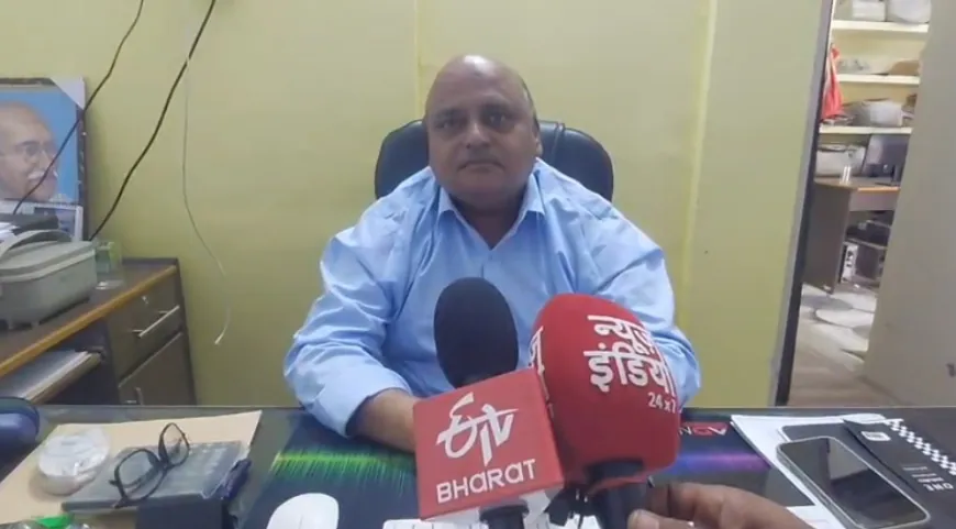 संभल के पीसीयू सेंटर पर किसानों का हंगामा, गेहूं खरीद में भ्रष्टाचार और बदसलूकी के आरोप