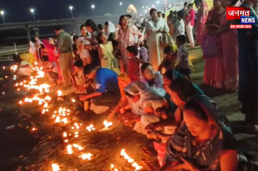 प्रतापगढ़: गंगा दशहरा पर 21000 दीपों से रोशन हुआ मां बेल्हा देवी मंदिर घाट, उमड़ा भक्तों का सैलाब