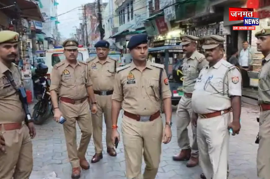 फतेहपुर में माहौल बिगाड़ने की कोशिश, हनुमान मंदिर के बाहर फेंका गया मांस; लोगों में आक्रोश