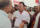 चंदौली: किसानों के मुद्दे पर भाजपा नेता ने की डीएम से मुलाकात, नदी खुदाई कार्य में अनियमितता का उठाया मुद्दा