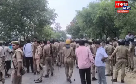 बलरामपुर: मारपीट में घायल की इलाज के दौरान मौत, आक्रोशित परिजनों ने उतरौला बस्ती मार्ग किया जाम