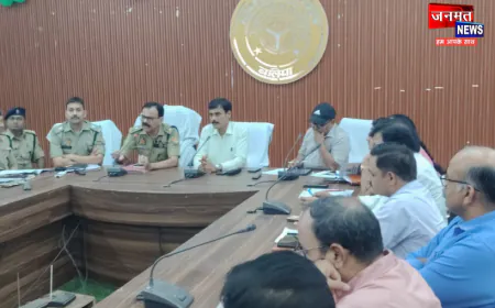 बलिया: पुलिस भर्ती परीक्षा को लेकर प्रशासन सतर्क, डीएम ने चाक-चौबंद व्यवस्था के दिए कड़े निर्देश