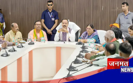 डिप्टी सीएम केशव मौर्य का कौशाम्बी दौरा, "एक पेड़ मां के नाम" अभियान के तहत किया पौधरोपण