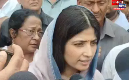 मंदिरों और कॉरिडोर के नाम पर हो रहा घोटाला, देश में भ्रष्टाचार का बोलबाला: मैनपुरी सांसद डिंपल यादव
