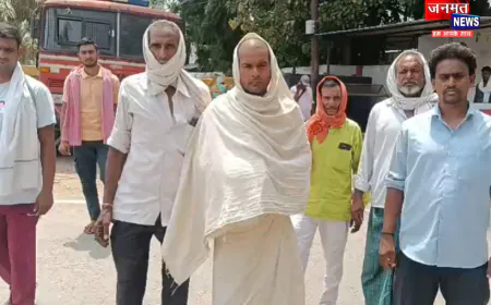 चंदौली: फिर गरमाया छात्र हत्याकांड का मामला, परिजनों ने की अन्य लोगों पर भी कार्रवाई की मांग