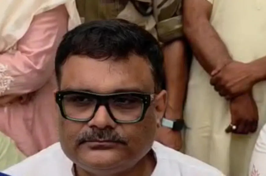 औरैया में बोले पूर्व सांसद सुब्रत पाठक- राहुल गांधी बिना बैसाखी के नहीं चल सकते