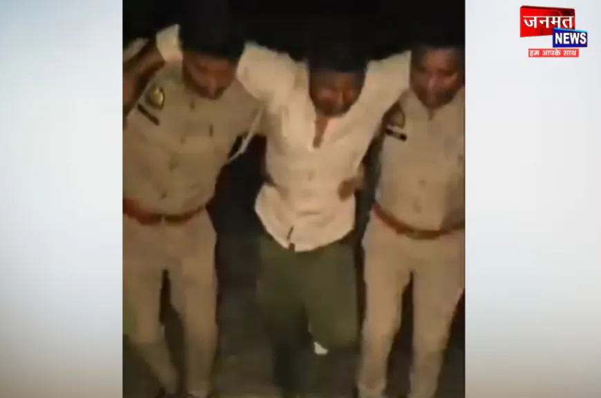 बरेली: बाइक व मोबाइल लूटने वाले 02 शातिर बदमाश गिरफ्तार; अवैध असलहा, कारतूस व बाइक बरामद