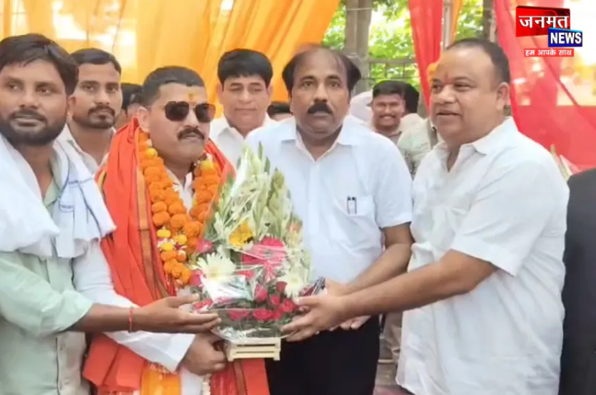 अयोध्या: धूमधाम से मनाया गया पूर्व विधायक बाबा गोरखनाथ का जन्मदिन, विधानसभा चुनाव लड़ने का दिया संकेत