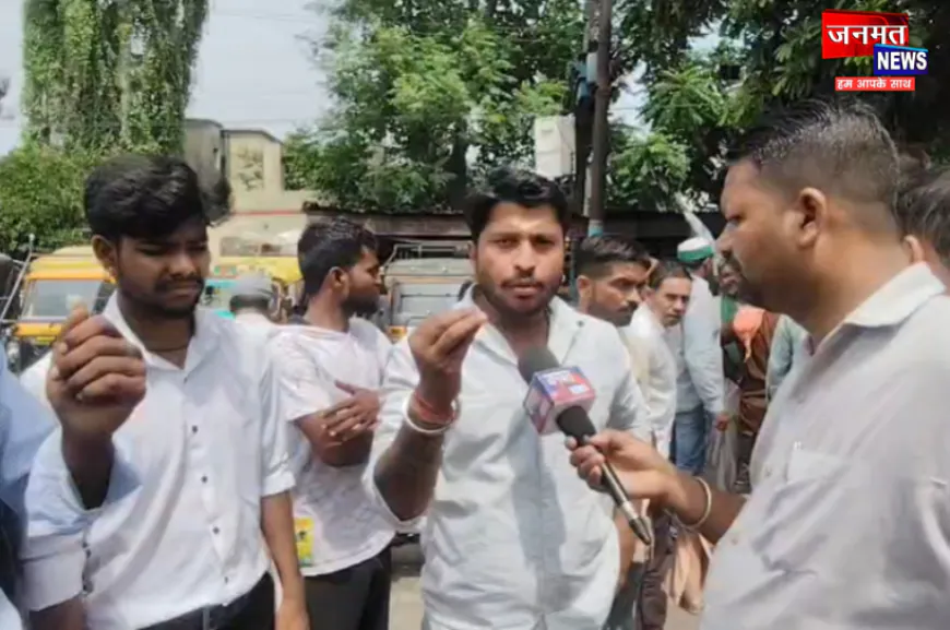 मुजफ्फरनगर: छात्र ने ट्रैफिक पुलिस पर लगाया हाथ उठाने का आरोप, हिंदू रक्षा दल के जिलाध्यक्ष ने भी लगाया धक्का मुक्की का आरोप