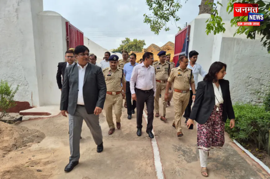 उरई: आला अफसरों ने जिला कारागार का किया संयुक्त निरीक्षण, बंदियों के अधिकारों व सुविधाओं पर दिया  जोर