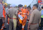 मथुरा: यमुना एक्सप्रेसवे पर भीषण सड़क हादसा, ट्रेलर से टकराई वोल्वो बस; 4 की मौत 25 घायल