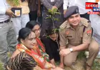 सीतापुर: एक पेड़ मां के नाम अभियान में सीओ सिटी ने किया वृक्षारोपण, पर्यावरण संरक्षण का दिया संदेश
