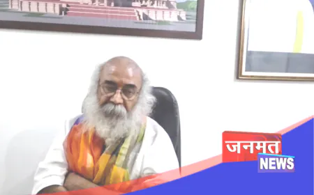 श्रीराम मंदिर दान घोटाले पर बोले आचार्य प्रमोद कृष्णम- सिसायत कर रहा है विपक्ष, उनकी विश्वनीयता संदिग्ध