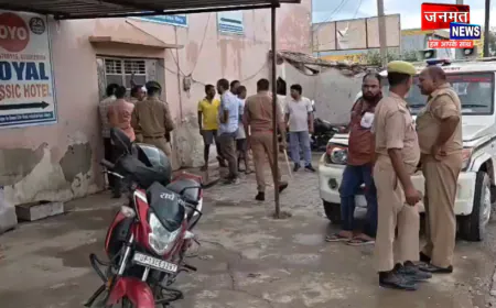बुलंदशहर में तीन ओयो होटलो पर BKDA की बड़ी कार्यवाही, अवैध मानकर बिल्डिंगों को किया सील