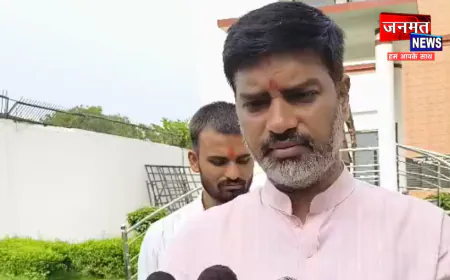 जिला पंचायत अध्यक्ष बनी प्रशासक, अयोध्या में रोली सिंह ने संभाला कार्यभार; मुख्यमंत्री योगी का जताया आभार