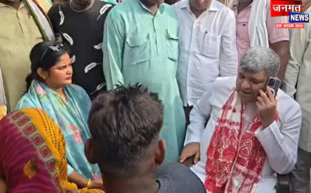 मिर्जापुर: पीड़ित परिवार से मिले कैबिनेट मंत्री आशीष पटेल, हर संभव सहायता का दिया आश्वासन