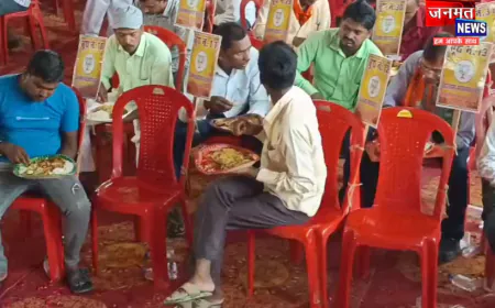 महराजगंज: BJP के बूथ अध्यक्ष सम्मेलन में मटन-चावल की शाही दावत, चर्चाओं का बाजार गर्म