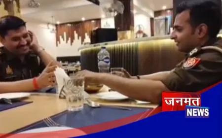 महराजगंज: यूपी पुलिस की सोशल मीडिया पॉलिसी का जमकर उल्लंघन, रीलबाज पुलिसकर्मियों का वीडियो वायरल