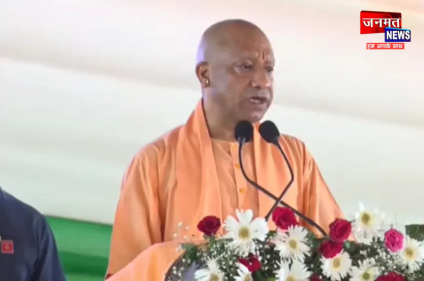 आज आस्था की बात करने वालों ने हनुमानगढ़ी में नमाज़ पढ़वाने का काम किया था: सीएम योगी