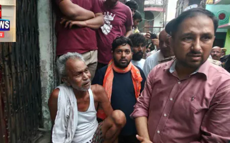 महराजगंज: पोखरे में डूबने से तीन मासूमों की मौत, ढांढस बढ़ाने पहुंचे डीएम की आंखें भी हुईं नम