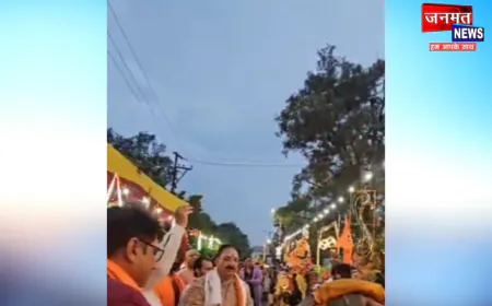 सहारनपुर: भक्ति में लीन हुए विधायक राजीव गुम्बर, कांवड़ियों की सेवा कर भोले भक्तों संग किया नृत्य