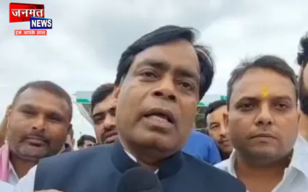 प्रतापगढ़: सपा प्रतिनिधि मंडल में शामिल लोगों को किया हाउस अरेस्ट, सपाई बोले- भाजपा राज में तानाशाही