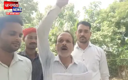 बलरामपुर: थाने व जिला प्रशासन के खिलाफ अनोखा काव्यात्मक विरोध, भ्रष्टाचार और संविधान कुचलने का आरोप
