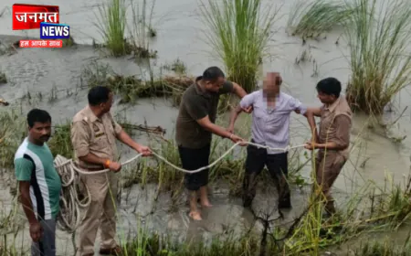 मुजफ्फरनगर: गंगा में कूदे व्यक्ति की पुलिस की तत्परता से बची जान, SSP ने टीम को किया पुरस्कृत