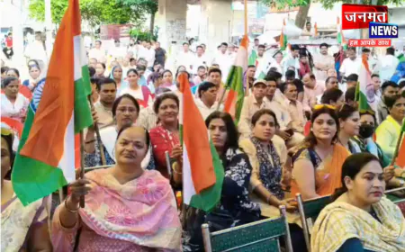 सहारनपुर में अटेवा ने निकाली तिरंगा यात्रा, पुरानी पेंशन बहाली और TET से मुक्ति की उठाई मांग